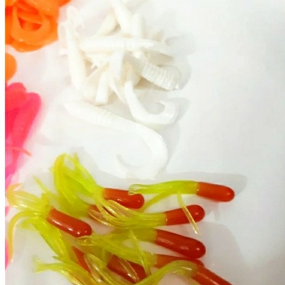 Vintage Made in the USA Rattlesnake co tackle bait & plastic box - Picture 10 of 14